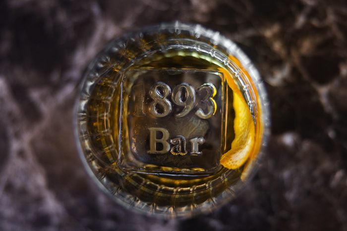 1893 Bar